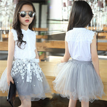 Load image into Gallery viewer, Fashion Baby Girls Clothing Sets New Summer 2017 Sleeveless Tops Tees + Lace Skirt 2 Pcs Suit Casual Children Pullover Clothes--138--