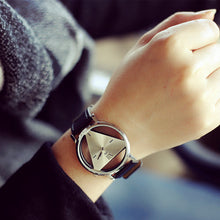 Load image into Gallery viewer, Woman Mens Retro Design Leather Band Analog Alloy Quartz Wrist Watch 2018 New Arrival Ladies Casual Bracelet Watch--180--