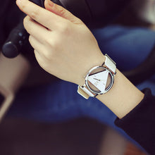 Load image into Gallery viewer, Woman Mens Retro Design Leather Band Analog Alloy Quartz Wrist Watch 2018 New Arrival Ladies Casual Bracelet Watch--180--